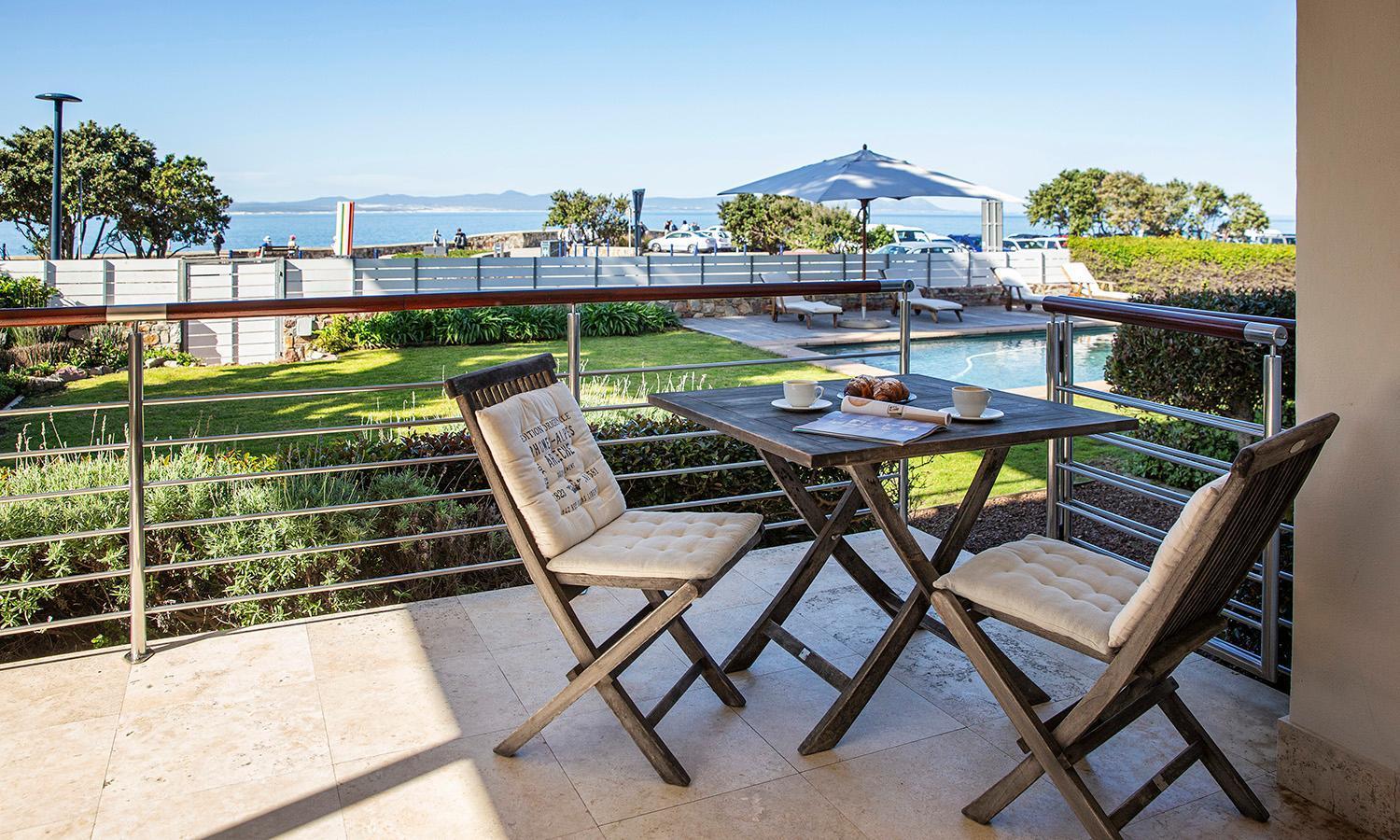 74 On Marine Appartement Hermanus Buitenkant foto