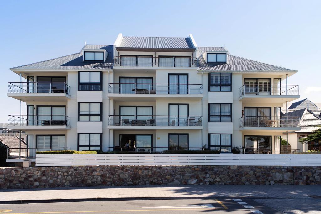 74 On Marine Appartement Hermanus Kamer foto