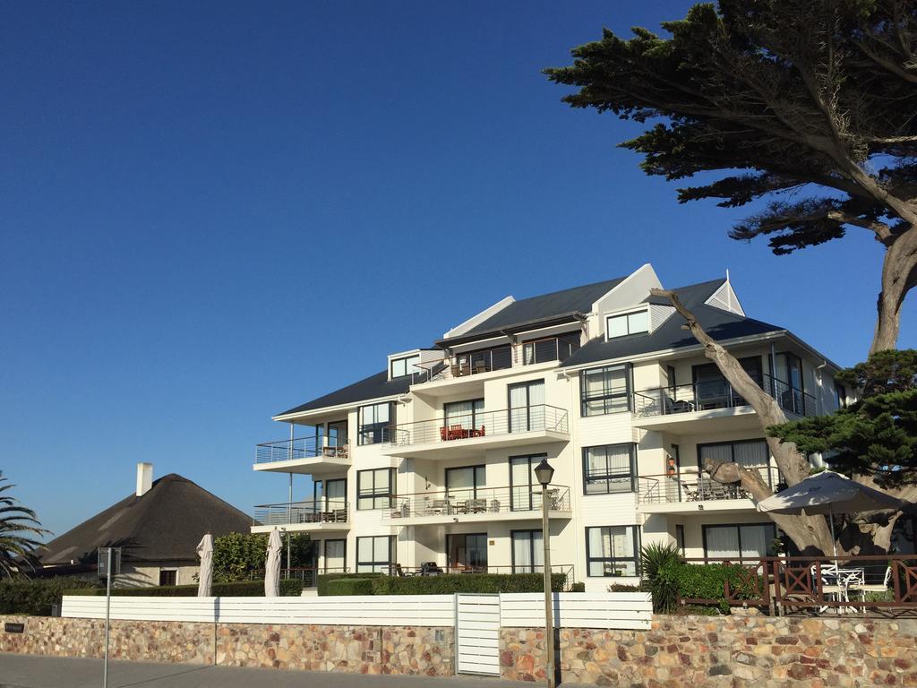 74 On Marine Appartement Hermanus Buitenkant foto
