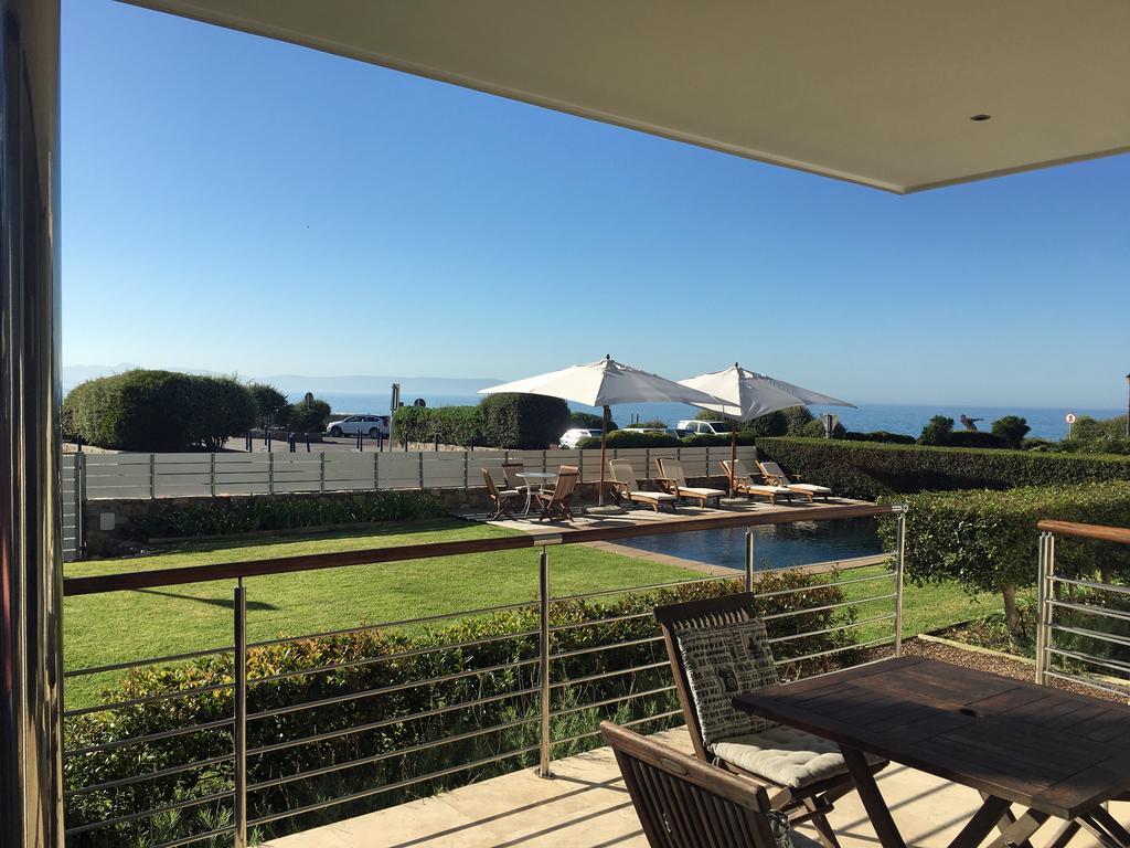 74 On Marine Appartement Hermanus Buitenkant foto